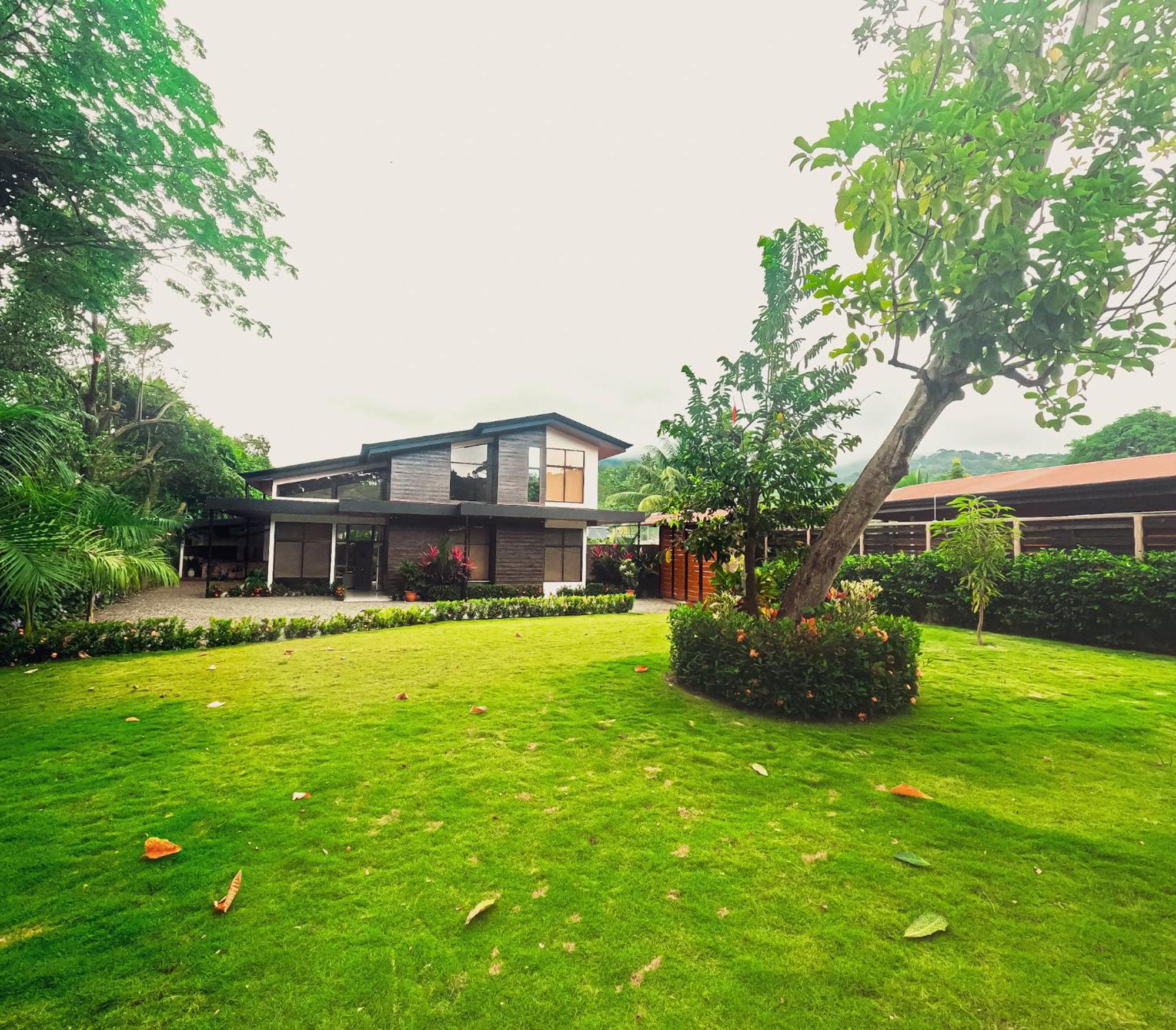 Hector House Villa Uvita Exterior photo